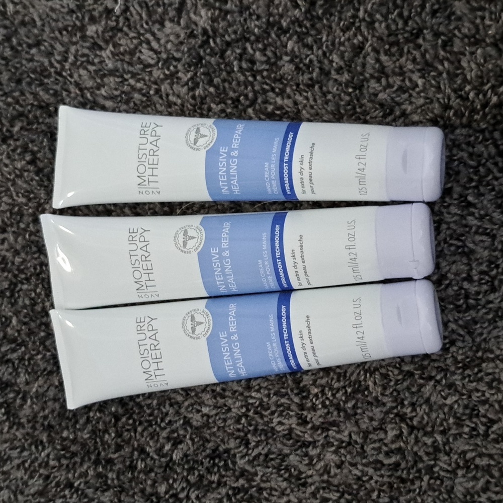 Avon Moisture Therapy Hand Cream